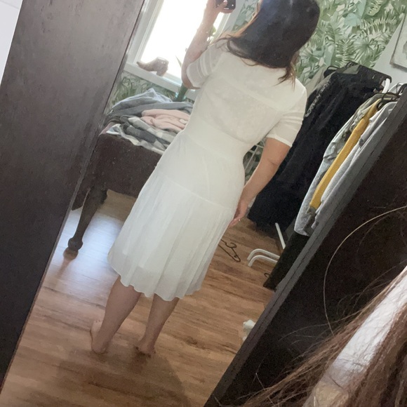 Dress white mid length - Picture 2 of 2